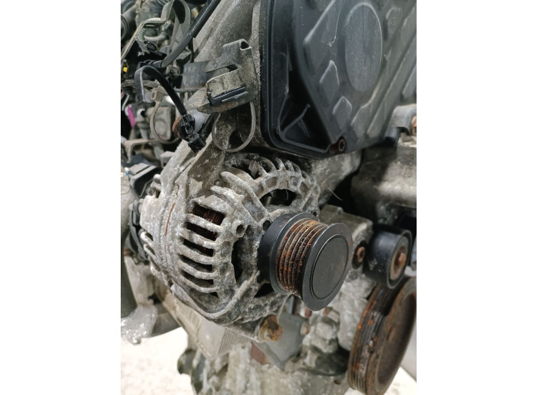 Генератор к Opel Zafira, 2006г.
