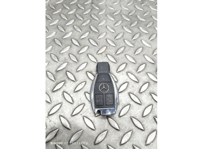 Ключ к Mercedes E W211, 2005г.