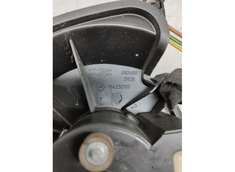 Моторчик печки к Opel Corsa, 2009г.