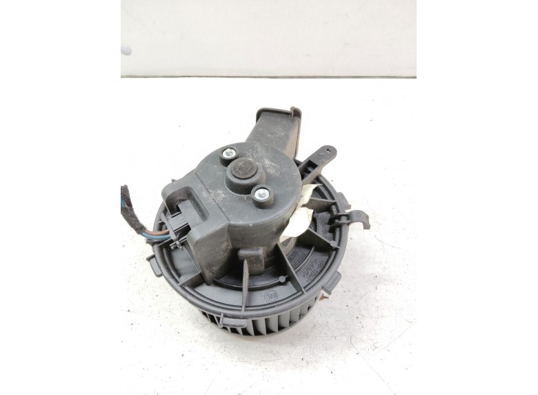 Моторчик печки к Peugeot Boxer