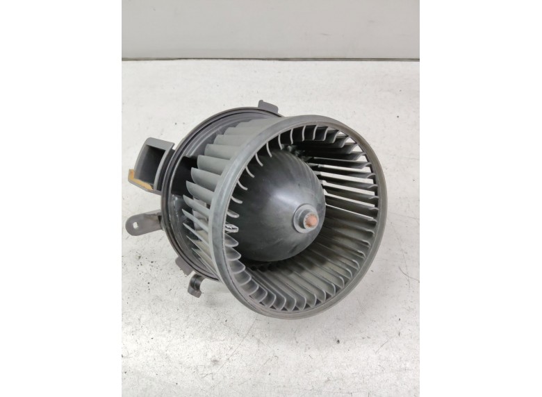 Моторчик печки к Моторчик печки к Peugeot Boxer undefined г. Boxer