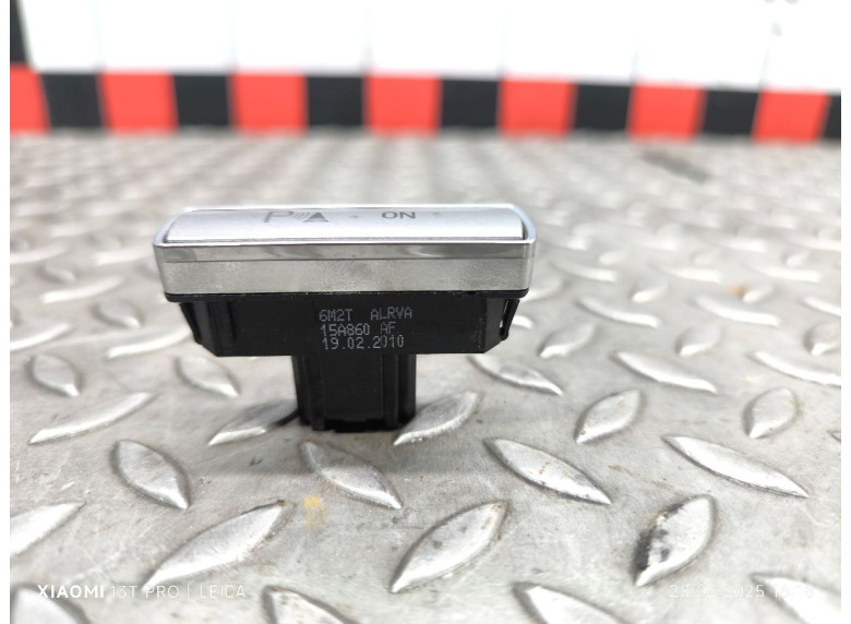 Кнопка парктроника к Ford Galaxy, 2010г.