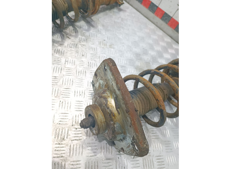 Опора амортизатора верхняя (чашка) к Fiat Scudo, 1998г.