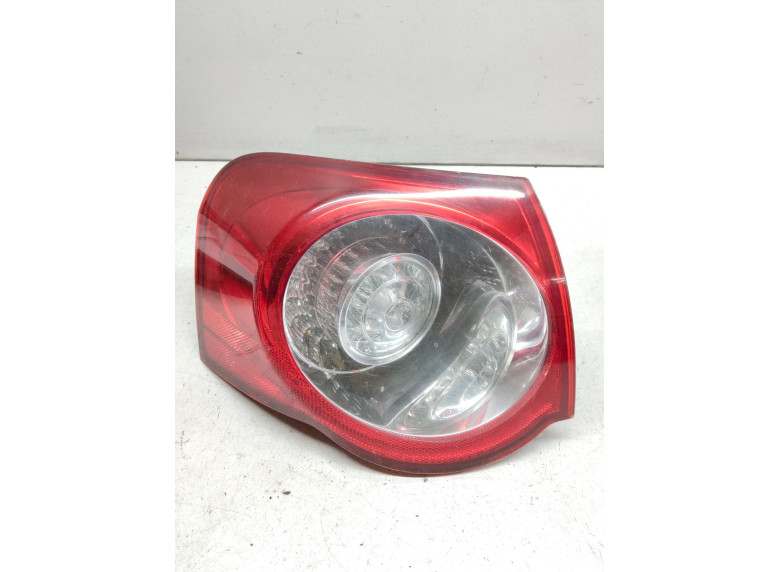 Фонарь задний левый к Volkswagen Passat, 2006г.
