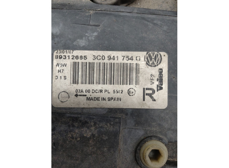 Фара правая к Volkswagen Passat, 2007г.