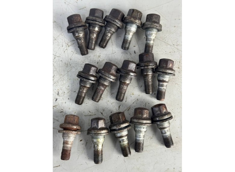 Болт колесный к Peugeot 407