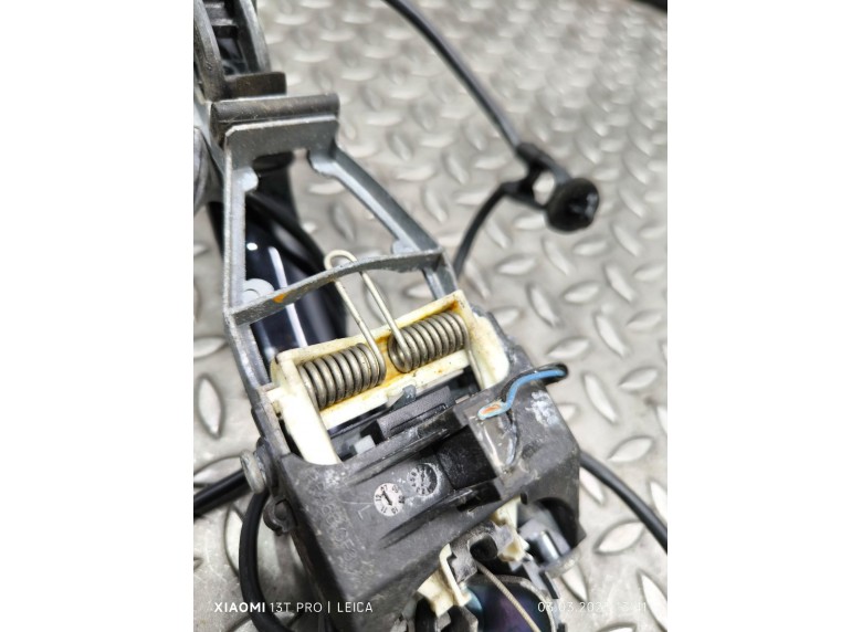 Ручка наружная передняя правая к Ручка наружная передняя правая к Volkswagen EOS undefined г. EOS