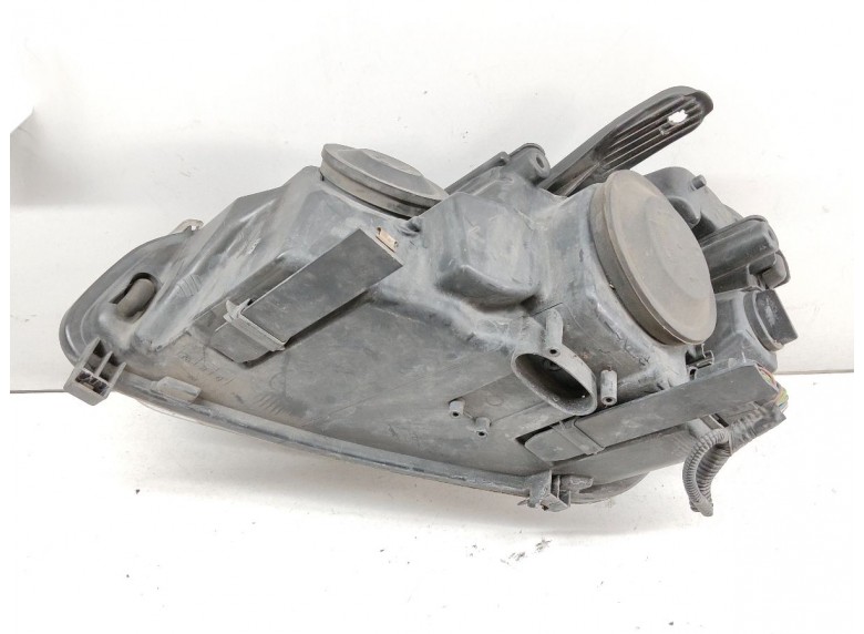 Фара правая к Фара правая к Ford C-Max undefined г. C-Max