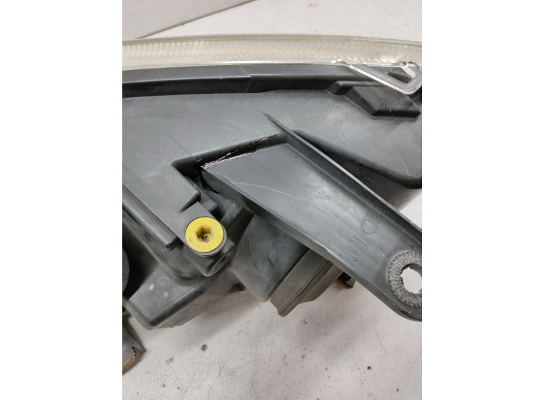 Фара правая к Фара правая к Ford C-Max undefined г. C-Max