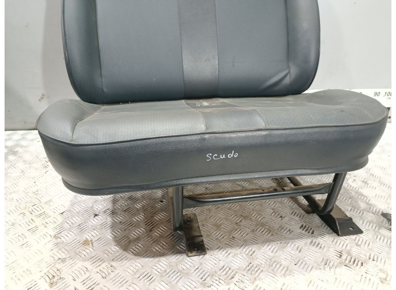 Сиденье переднее правое к Fiat Scudo, 1998г.