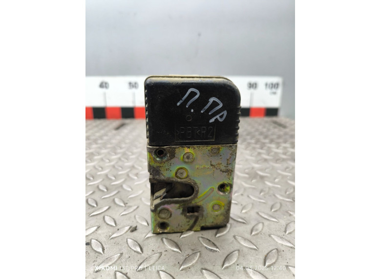 Замок двери передней правой к Fiat Scudo, 1999г.