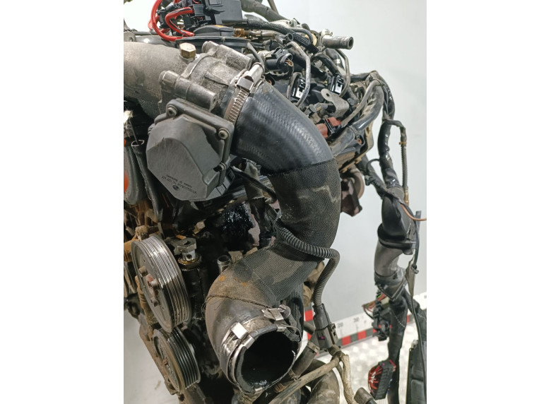 Патрубок интеркулера к Audi A6, 2006г.
