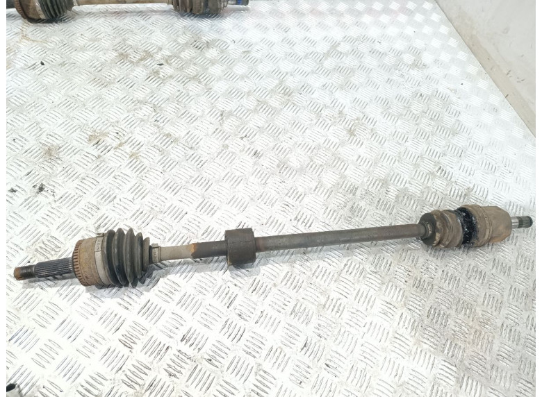 Полуось передняя правая (приводной вал, ШРУС) к Kia Rio