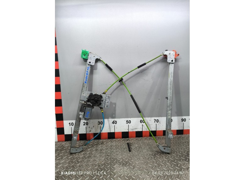 Стеклоподъемник электрический передний правый к Peugeot Expert