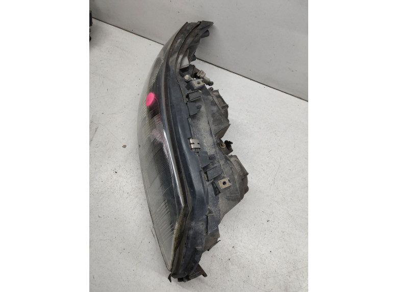 Фара правая к Фара правая к Volvo V70 undefined г. V70