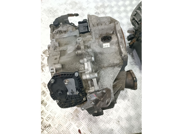 КПП автоматическая (АКПП) к Volkswagen Passat, 2008г.