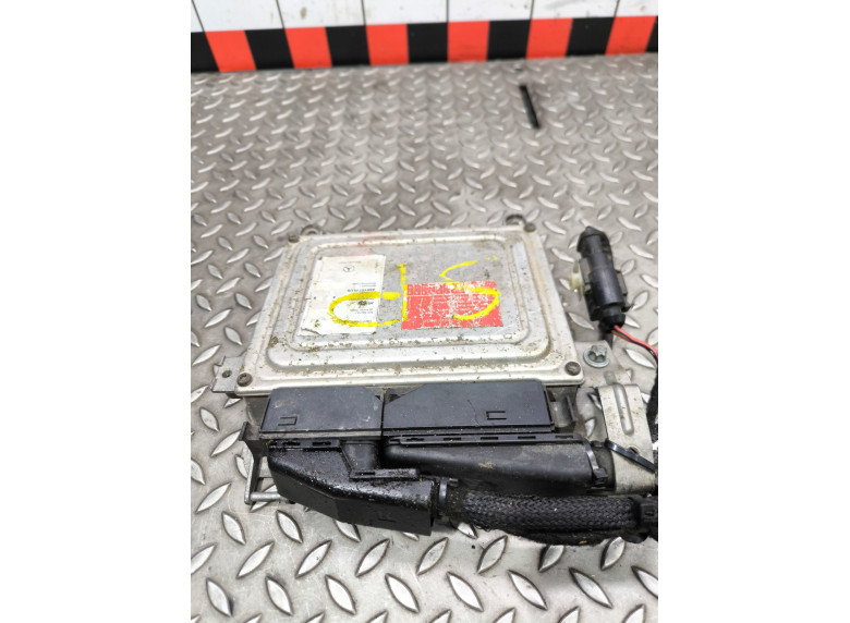 Блок управления двигателем к Mercedes A W169, 2005г.