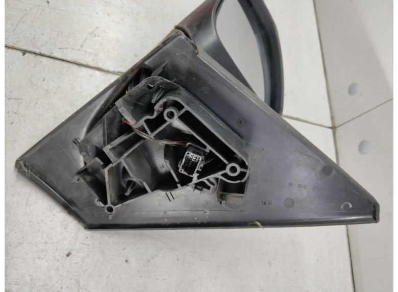 Зеркало наружное левое к Renault Megane, 2008г.