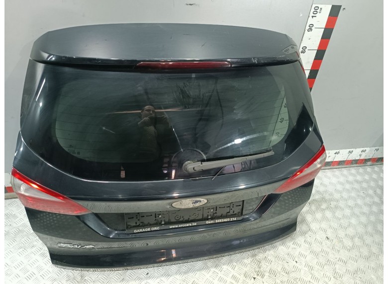 Фонарь крышки багажника правый к Фонарь крышки багажника правый к Ford Focus undefined г. Focus