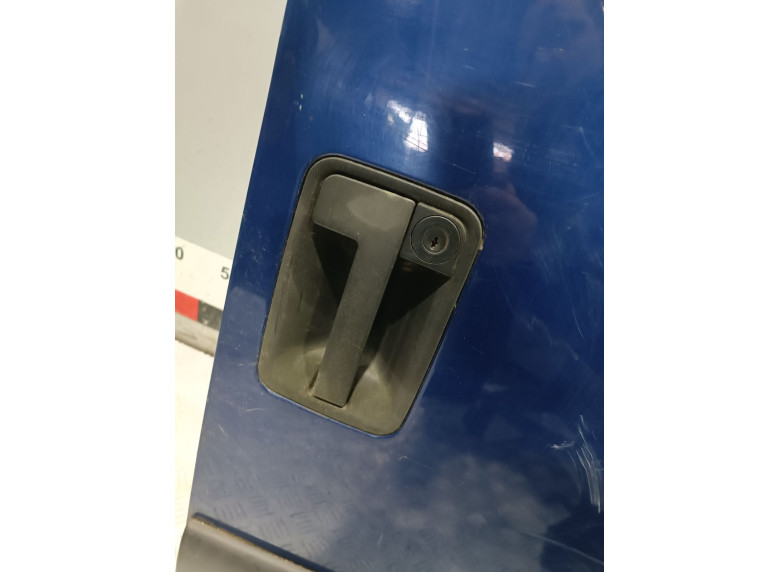 Ручка наружная распашной двери правой к Citroen Jumpy, 2000г.