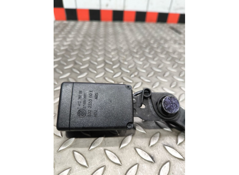 Замок ремня безопасности к BMW 5 G30/G31, 2017г.