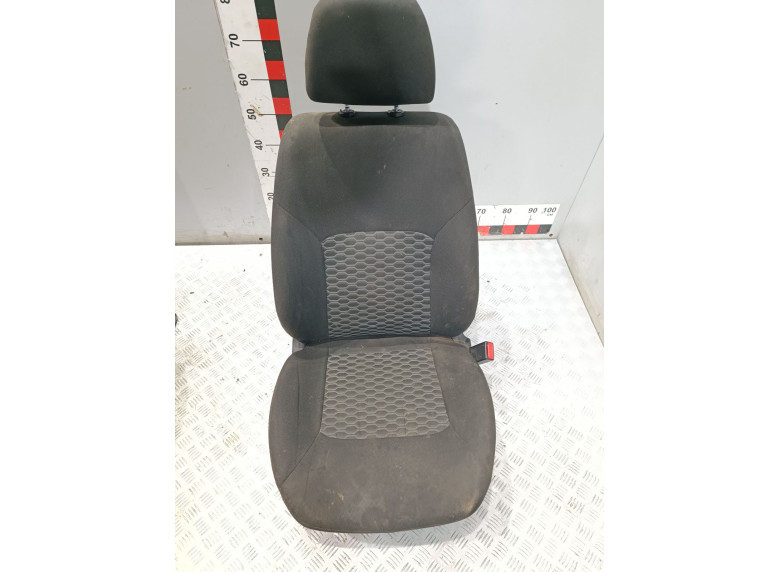 Сиденье переднее правое к Lada Granta