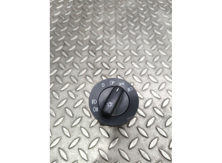 Переключатель света к Volkswagen Passat, 2008г.