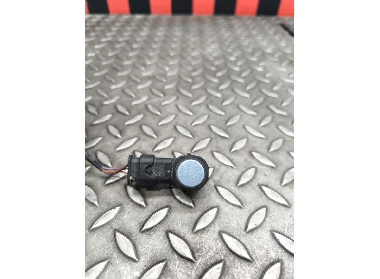 Датчик парктроника к Volkswagen Passat, 2006г.