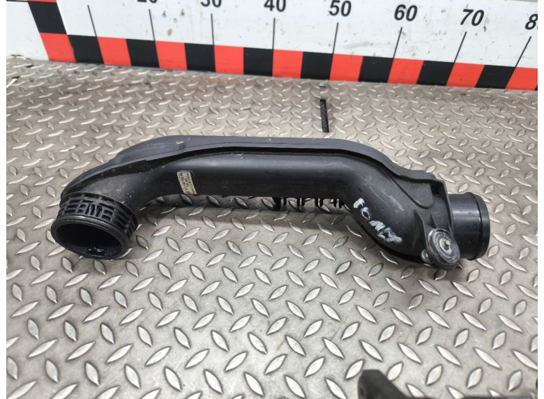 Патрубок интеркулера к Volkswagen Passat, 2006г.