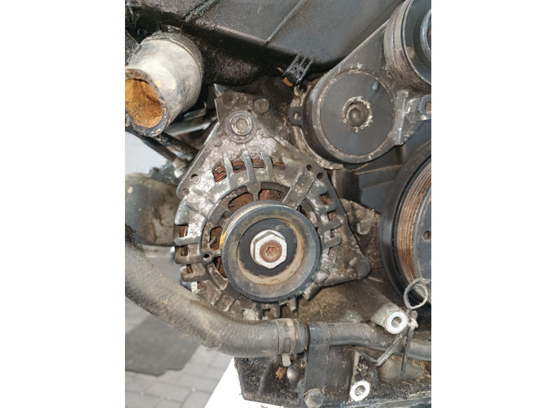 Генератор к Volkswagen Passat, 1999г.