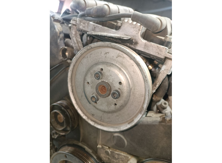 Шкив насоса гидроусилителя к Volkswagen Passat, 1999г.