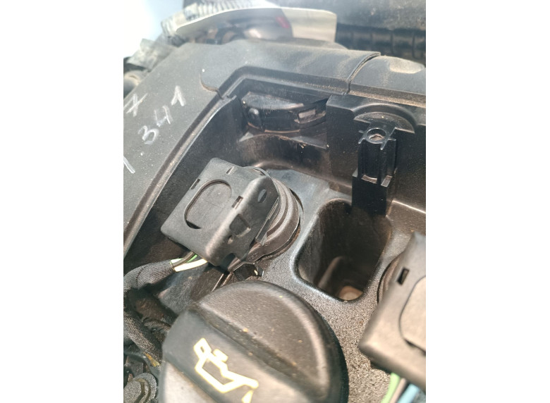 Катушка зажигания к Peugeot 207, 2007г.
