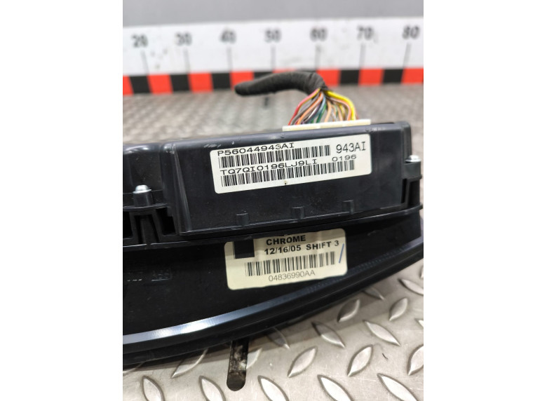 Щиток приборов (приборная панель) к Щиток приборов (приборная панель) к Chrysler 300C undefined г. 300C