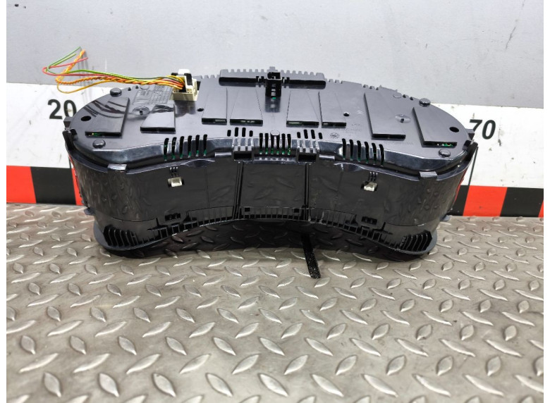 Щиток приборов (приборная панель) к Citroen C4, 2014г.