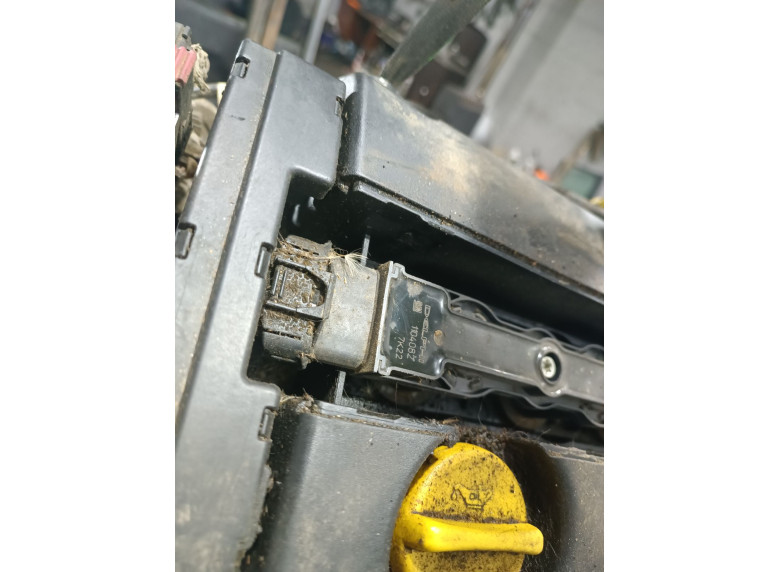 Катушка зажигания к Opel Astra, 2006г.