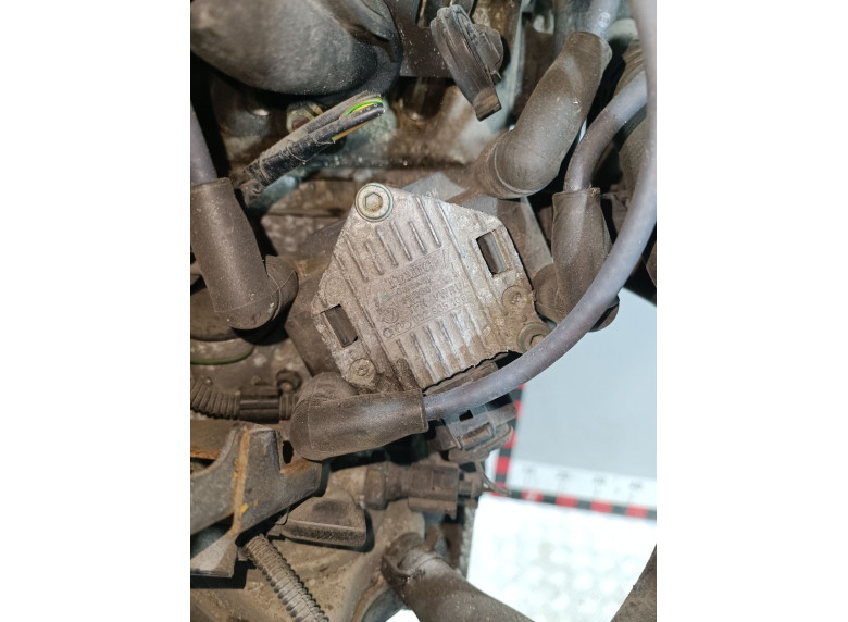 Катушка зажигания к Volkswagen Golf, 2000г.