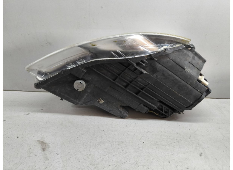 Фара левая к Volkswagen Passat, 2006г.