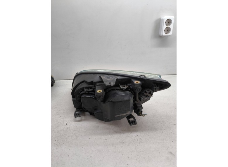 Фара правая к Фара правая к Ford C-Max undefined г. C-Max