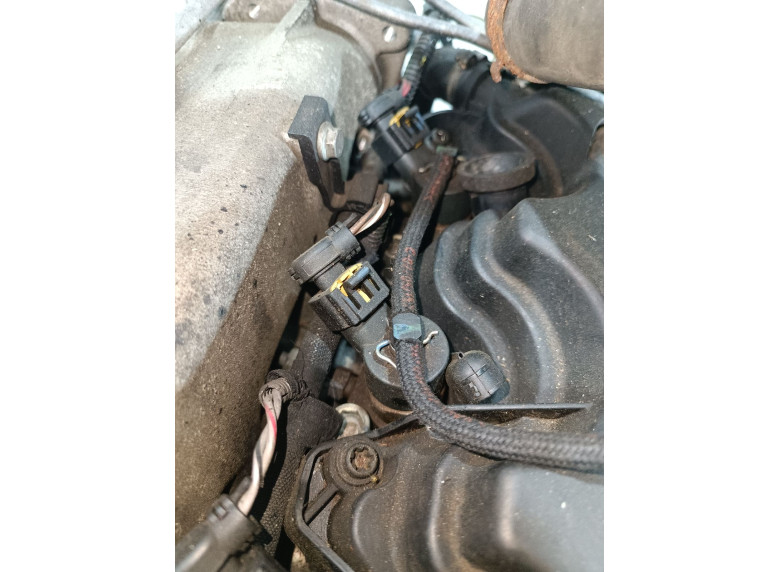 Форсунка к Opel Astra, 2006г.