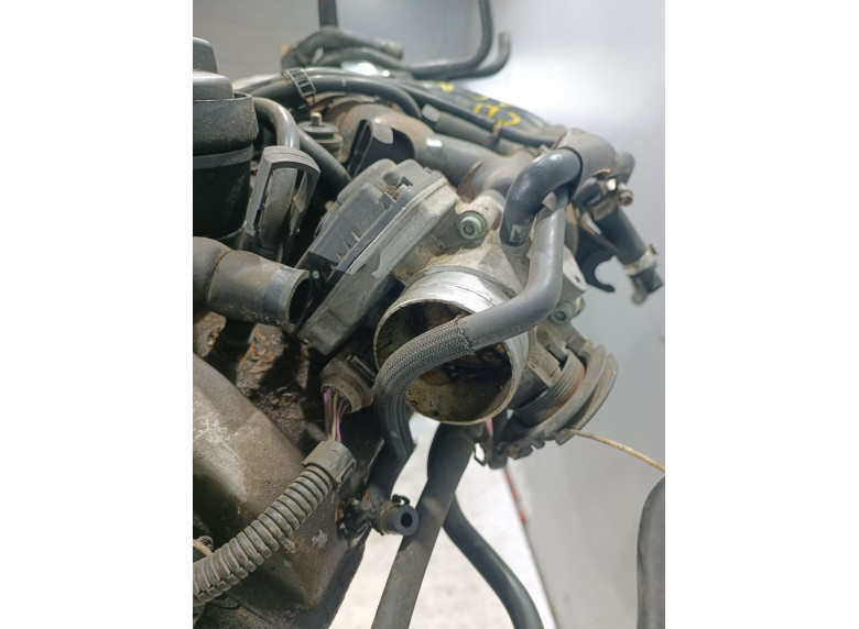 Заслонка дроссельная к Volkswagen Golf, 2001г.