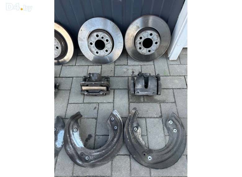 Комплект тормозов (диски и суппорта) к Комплект тормозов (диски и суппорта) к BMW X1 undefined г. Countryman