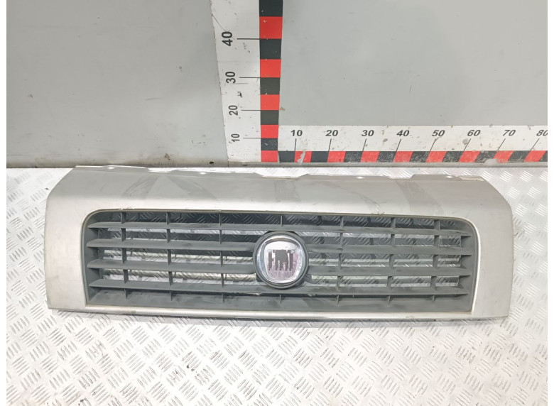Решетка радиатора к Fiat Ducato, 2008г.