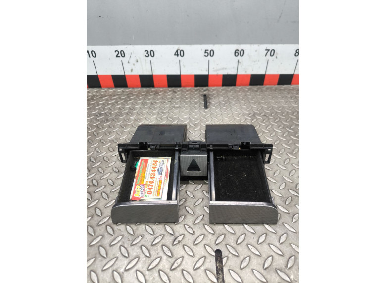 Бардачок к Volkswagen Passat, 2007г.