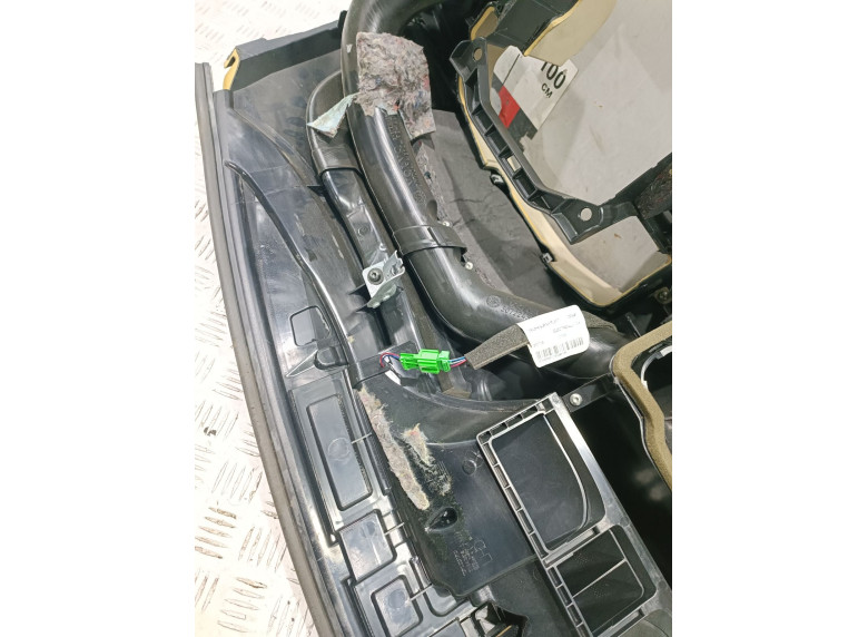 Панель передняя салона (торпедо) к Панель передняя салона (торпедо) к Volvo V70 undefined г. V70