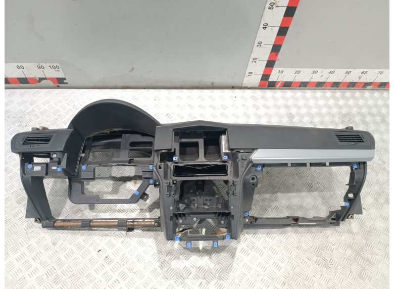 Панель передняя салона (торпедо) к Opel Astra, 2007г.