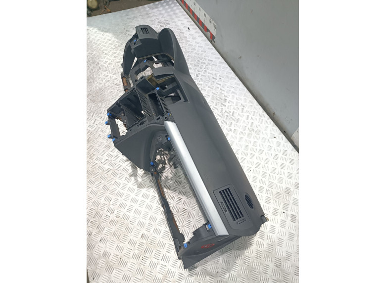 Панель передняя салона (торпедо) к Opel Astra, 2007г.