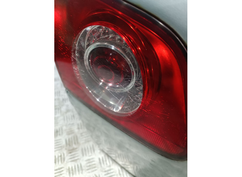 Фонарь крышки багажника левый к Volkswagen Passat, 2007г.