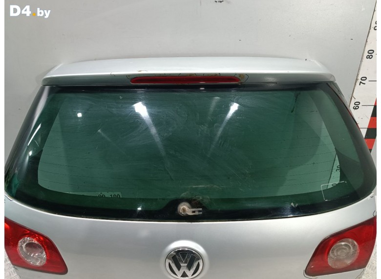 Стекло заднее к Volkswagen Passat undefined г.