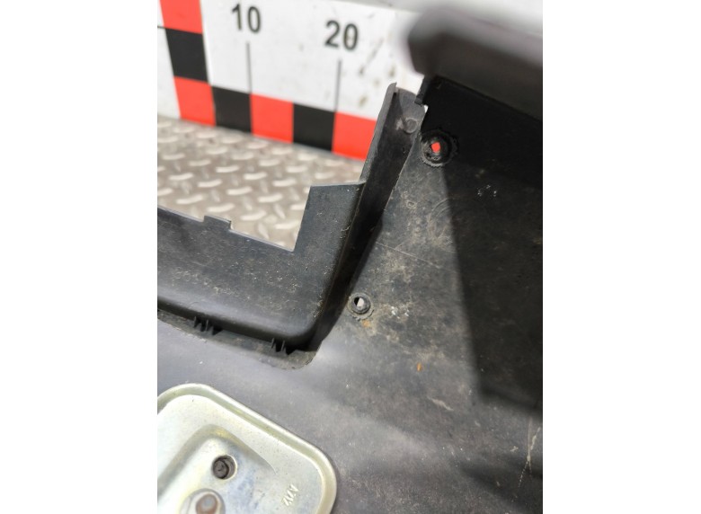 Клык бампера задний правый к Клык бампера задний правый к Peugeot Boxer undefined г. Boxer