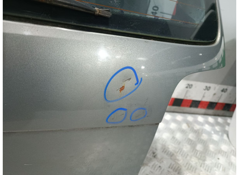 Крышка багажника (дверь 3-5) к Volkswagen Passat, 2002г.